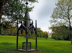 Gothic well in Alexandria park 