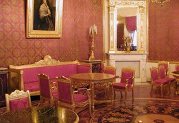 09 Red drawing room